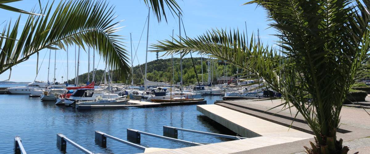 Kristiansand strandpromenad och hamn